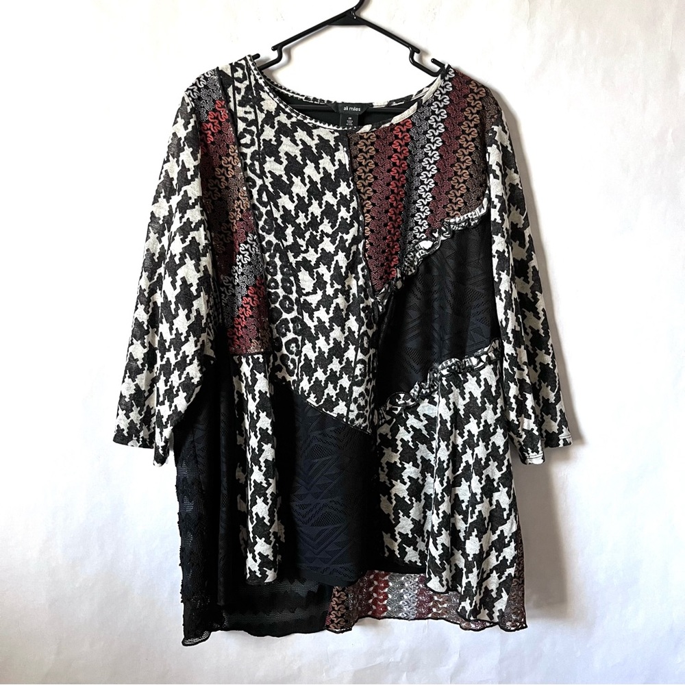 Ali Miles Mixed Media Patchwork Tunic Top 2X Mesh Geometric Animal Print Artsy